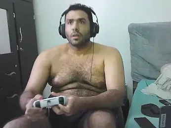 IronSideBear webcam model stream image