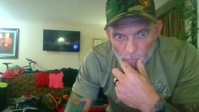 behind4blueyes webcam model stream image
