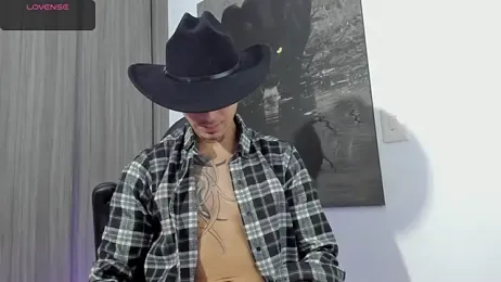 JamzaWolf_ webcam model stream image