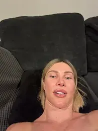 raeparks webcam stripchat model stream image