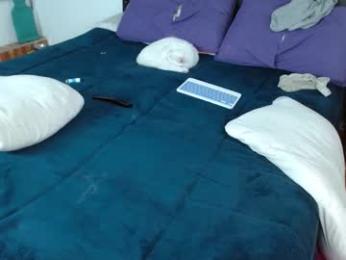 sweetyiris webcam model stream image