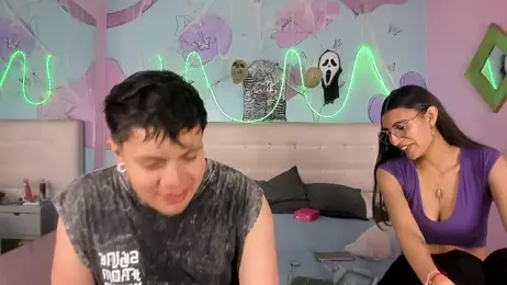 Ethan_N_Abby webcam model stream image