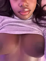 alissradiante1 webcam model stream image