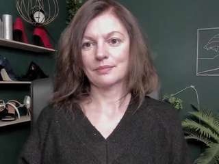 viviankiss webcam model stream image