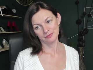 viviankiss webcam model stream image