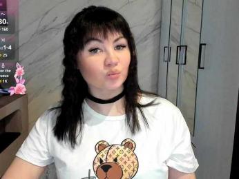 VelvetMila webcam model stream image