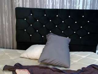 alicee-moonn webcam model stream image