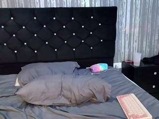 alicee-moonn webcam model stream image