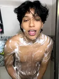 Xander_bonnet1 webcam model stream image