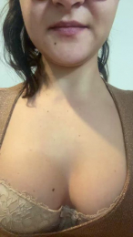 Riobe webcam model stream image