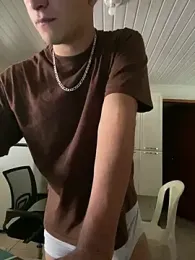 Tavinho067 webcam model stream image