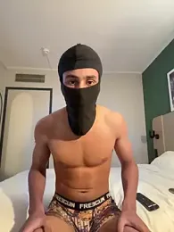 metissehood webcam model stream image