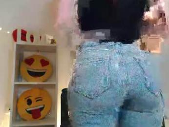 littleflowers webcam chaturbate model stream image