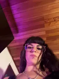 VioletaSubmissive webcam model stream image