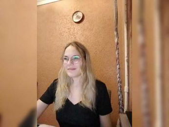 Angelicac webcam model stream image