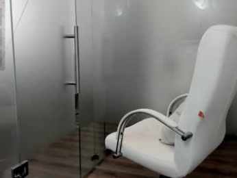 ayumilove webcam model stream image