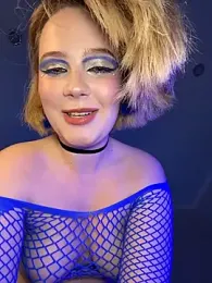 SophieWannaPlay webcam stripchat model stream image