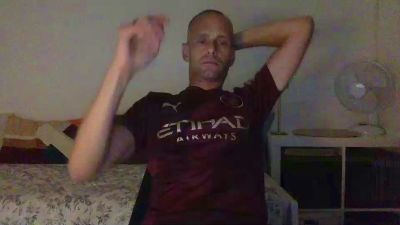 HrdpigFF webcam model stream image