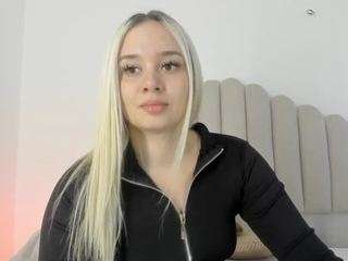 sofia-pamela1 webcam model stream image