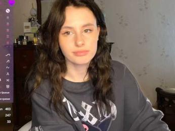 MilaElin webcam model stream image