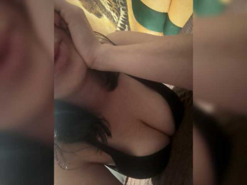 RinaRebbel webcam model stream image