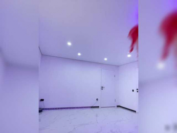 Potifays webcam model stream image