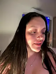 kenndall_21 webcam model stream image