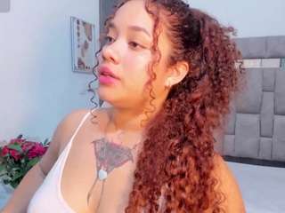 zuly-jones webcam model stream image