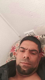 Carlosiq1 webcam model stream image