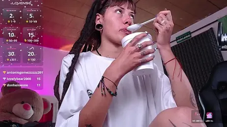 _sharlotte777 webcam model stream image