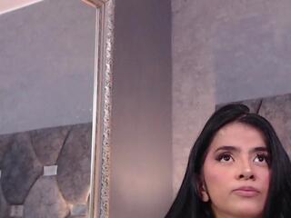 Scarlet Lennox webcam model stream image