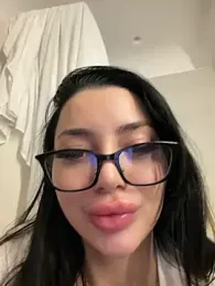 Mia_Splash webcam model stream image