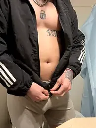 FakkaKaine_ webcam model stream image