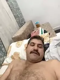 Amandev7 webcam model stream image