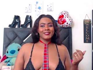 natasha-dourr webcam model stream image