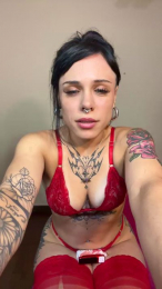 Sweetfioore webcam model stream image