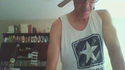 hugobaires69 webcam model stream image