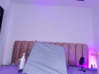 diane-lou webcam model stream image