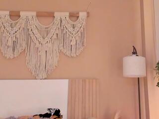 Cyntia Adams webcam model stream image