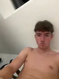 HugoJSK2005 webcam model stream image