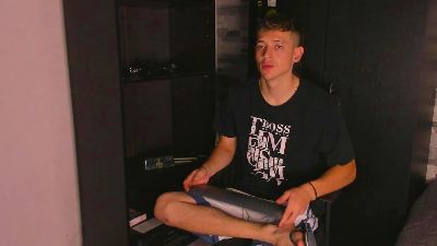 Dimitri_Higth webcam model stream image