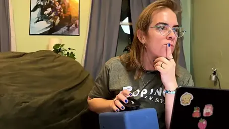 MirandaFlowers webcam model stream image