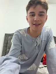 Juandagoom webcam stripchat model stream image