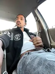 homedeepstrokes215 webcam model stream image