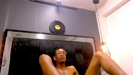 Jose_Smoke webcam model stream image