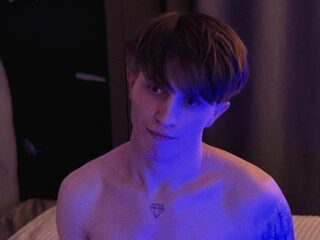 Curtis Crew webcam model stream image