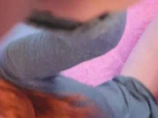emili-hols webcam camsoda model stream image