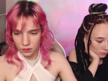 robin_yours webcam model stream image