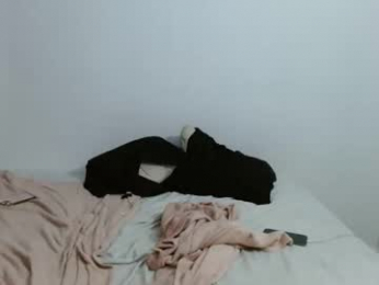 useronlypurple777 webcam model stream image