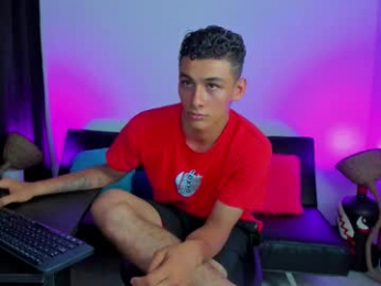 max_wild01 webcam model stream image